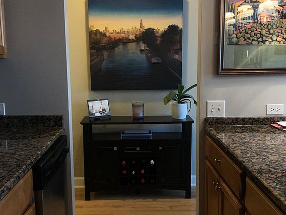 5th image of 535 N Michigan Ave APT 1515