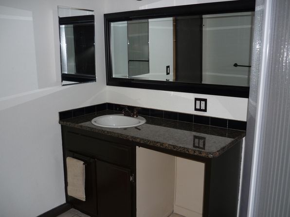 4553 W 166th St, Lawndale, CA 90260