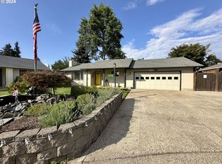 2239 Amirante St, Eugene, OR 97402