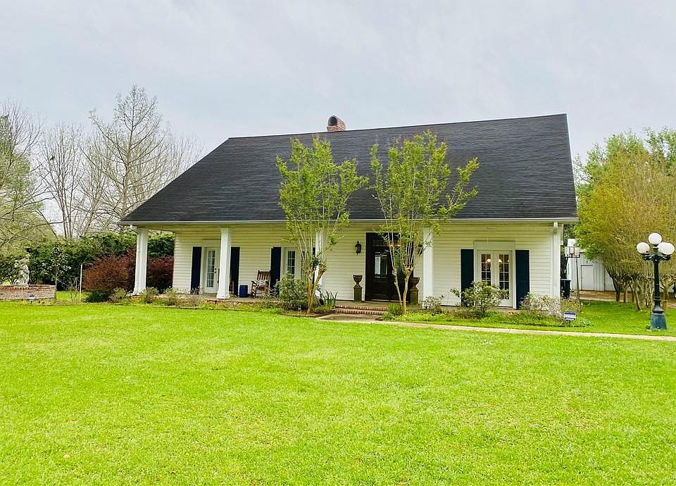1st image of 143 Hilda Ln