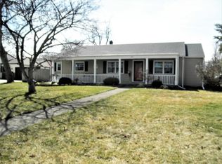 1520 W Acres Rd, Joliet, IL 60435