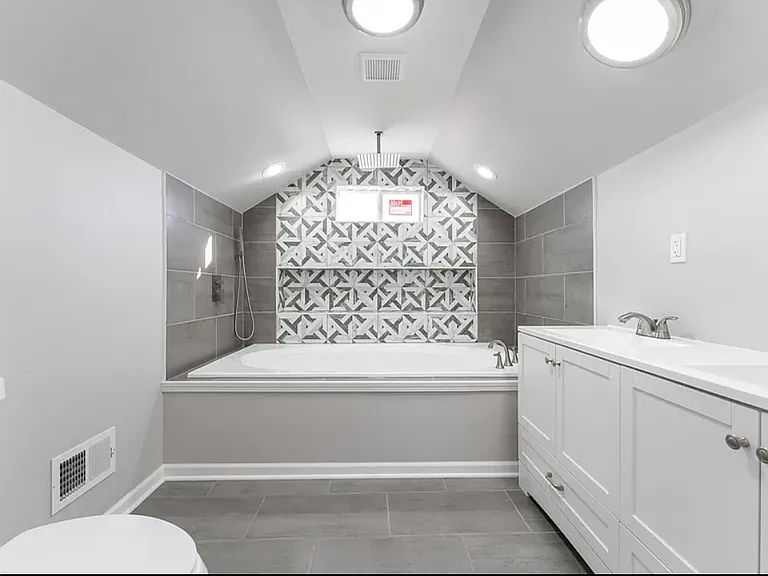 3617 Scoville Ave — Photo 9