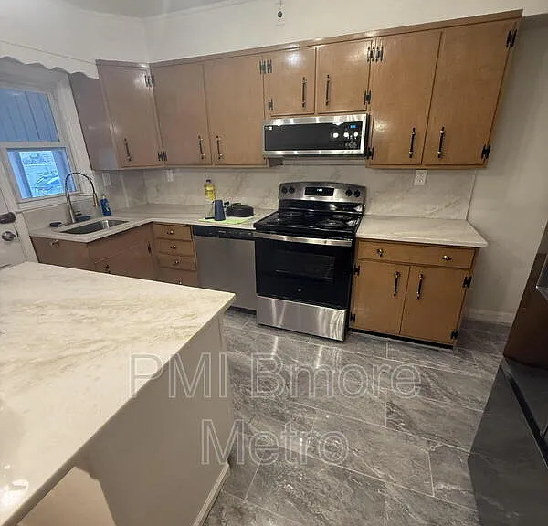 1903 Lydonlea Way — Photo 2