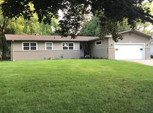 214 Julie Ct, Waterloo, IA 50702