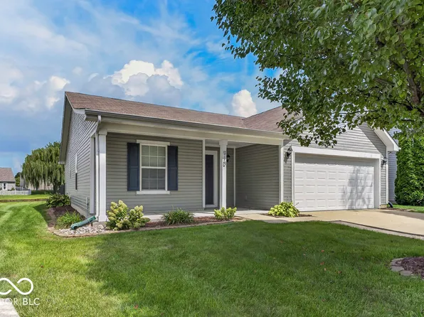 910 Stonehurst Dr, Franklin, IN 46131