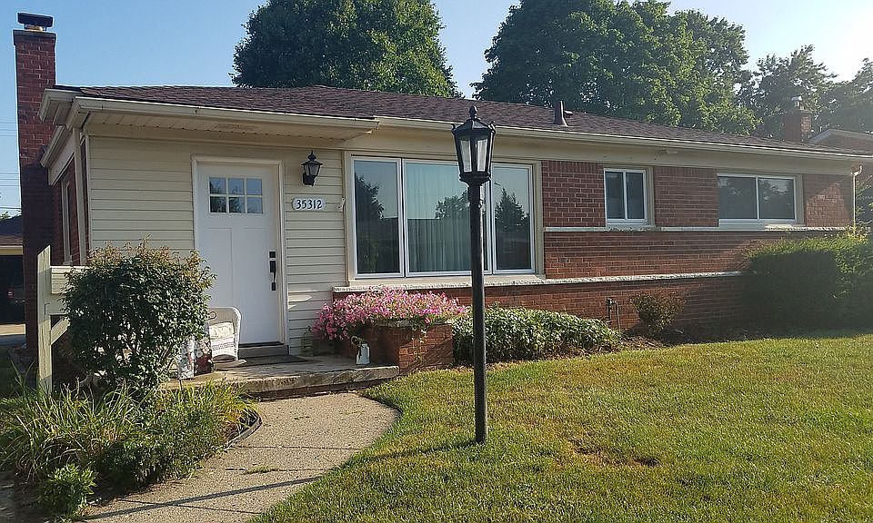 1st image of 35312 Elmira St