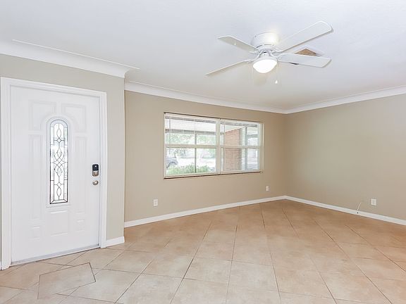 3rd image of 2507 S Milmar Dr