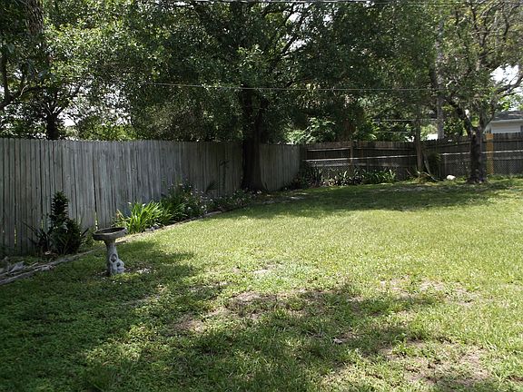 2nd image of 6422 Wilshire Dr