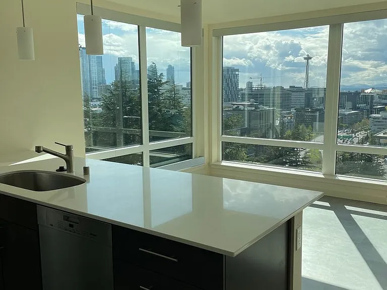 Bell View Apartments — Photo 112