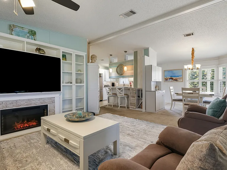 116 Dolphin Dr S — Photo 18
