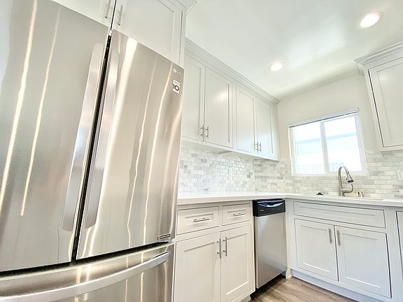 4th image of 1117 S Bedford St APT 306