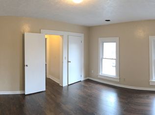 10763 Main St #B, Mantua, OH 44255