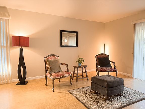 4th image of 5459 Roundtree Place #A
