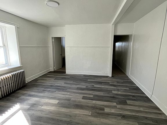 3rd image of 6619 Haverford Ave #1