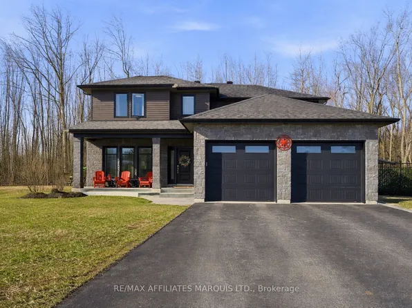 6625 Sutherland Ave, South Glengarry, ON K6H 7J3