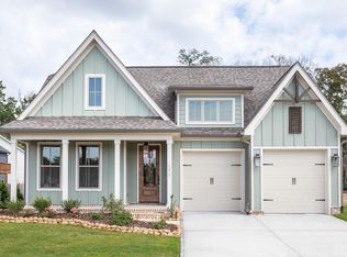 1694 Storyvale Ln, Hixson, TN 37343