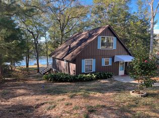 453 Squirrel Rd, Defuniak Springs, FL 32433