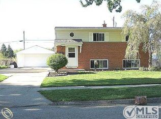 12416 Burtley Dr, Sterling Heights, MI 48313