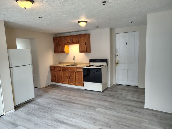 202 Market St APT 3