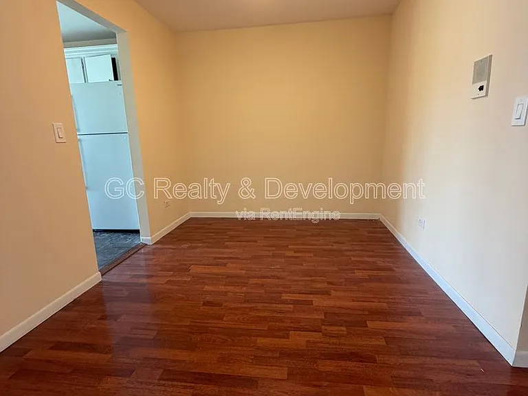 871 Yosemite Trl #C — Photo 8