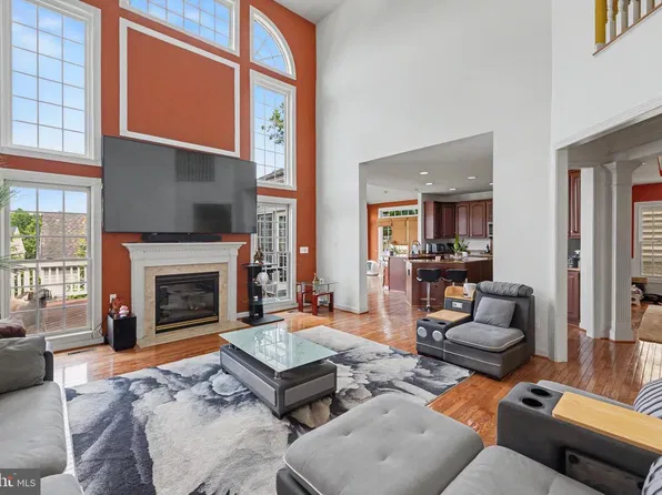 7660 Henry Knox Dr, Lorton, VA 22079