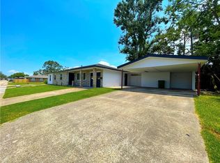 328 Fairview Dr, La Place, LA 70068