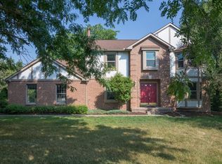 2199 Acer Ct, Ann Arbor, MI 48108