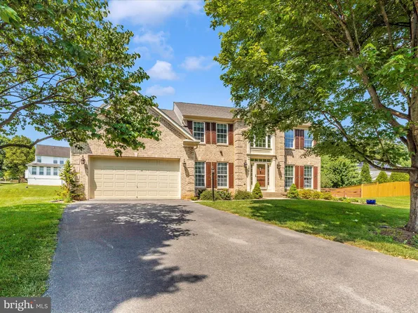 164 Butcher Ct, Shepherdstown, WV 25443