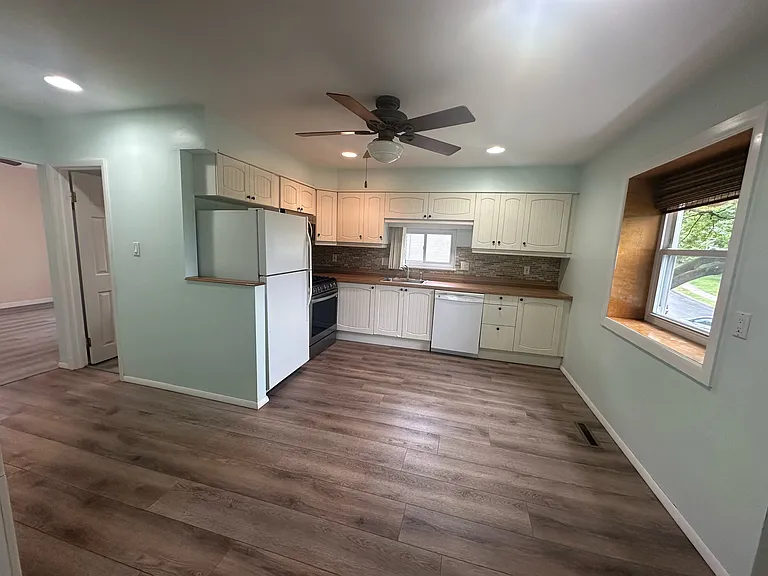 2805 Rubicam Ave — Photo 4