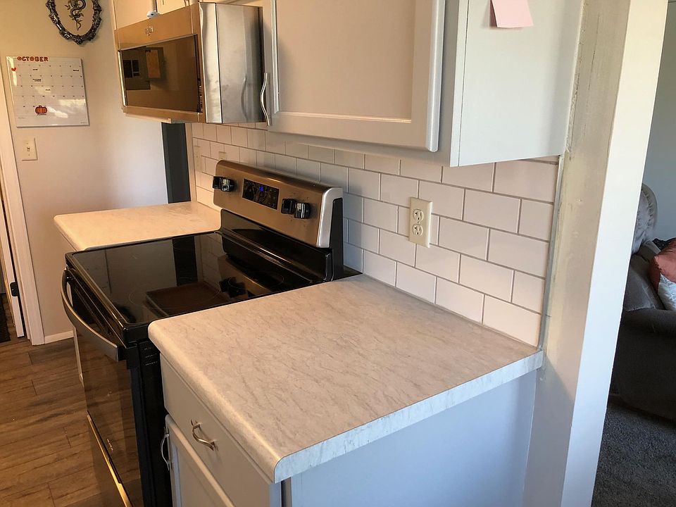 upgraded kitchen and appliances