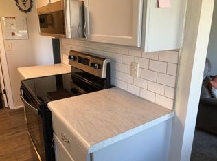 2108 S 45th St APT 1, Omaha, NE 68106