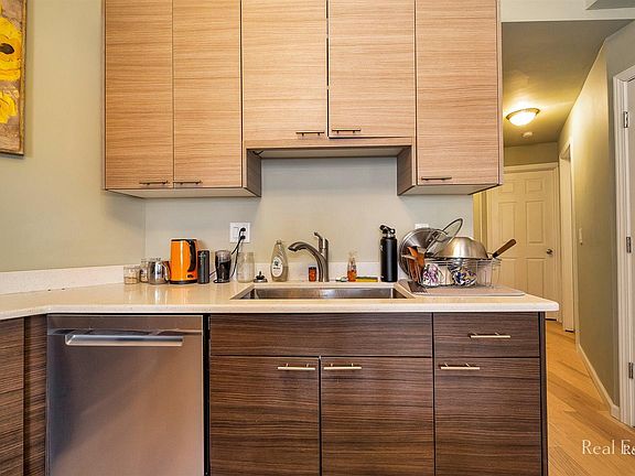5th image of 3730 N Ashland Ave Unit 2