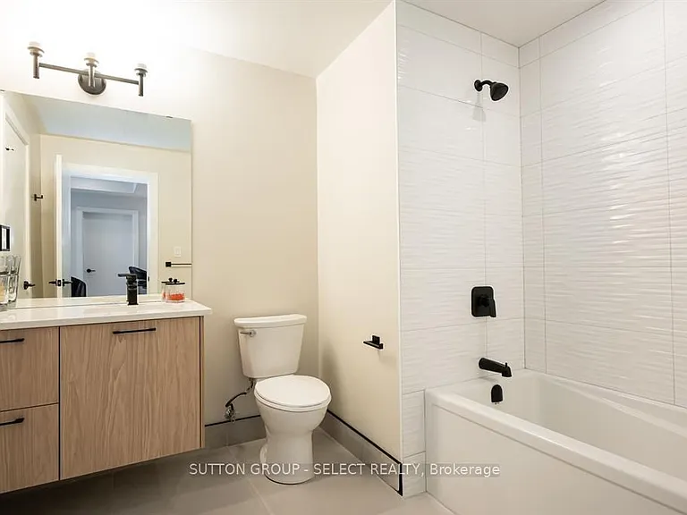 15 James St #305 — Photo 14
