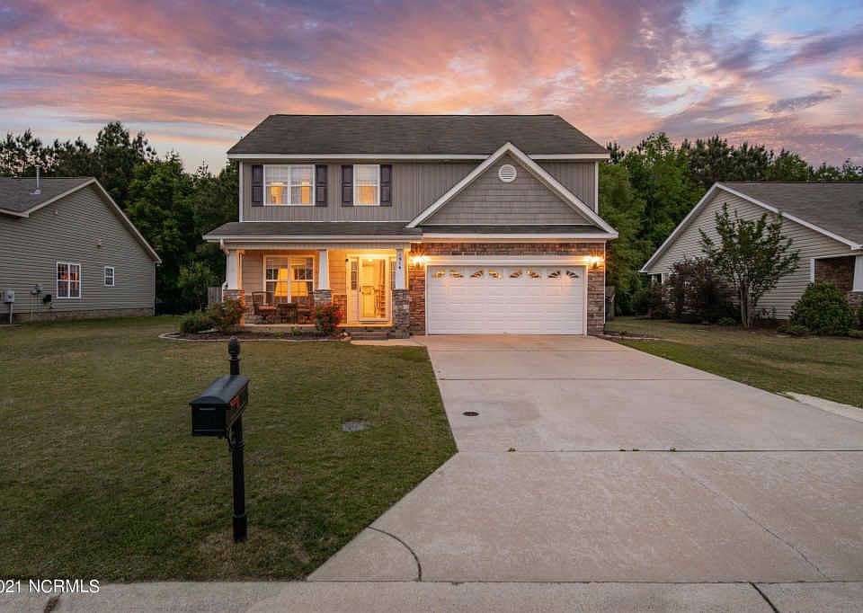 1st image of 1916 Stone Wood Dr