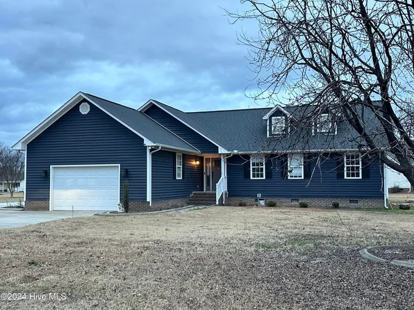 101 Clay Brook Drive, Goldsboro, NC 27530