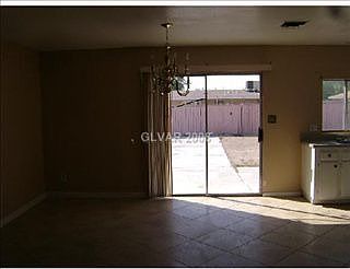 2nd image of 4595 El Tovar Ave