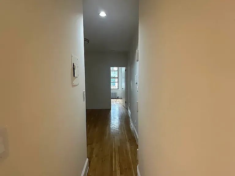 117 Christopher St #13 — Photo 3