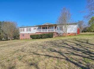 1231 Foster Rd, Inman, SC 29349