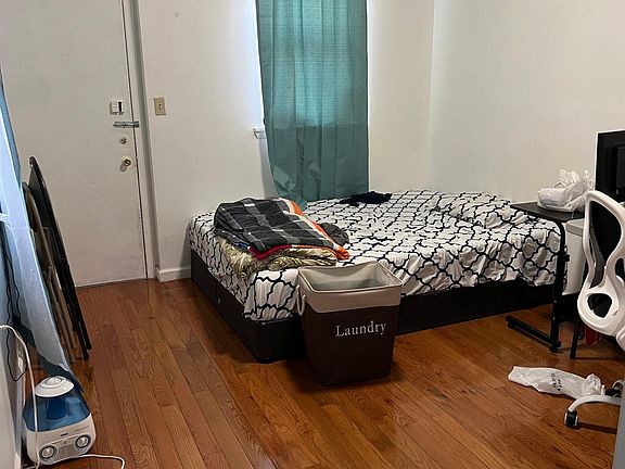 5th image of 1419 W Stiles St #1