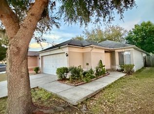 4316 Country Hills Blvd, Plant City, FL 33563