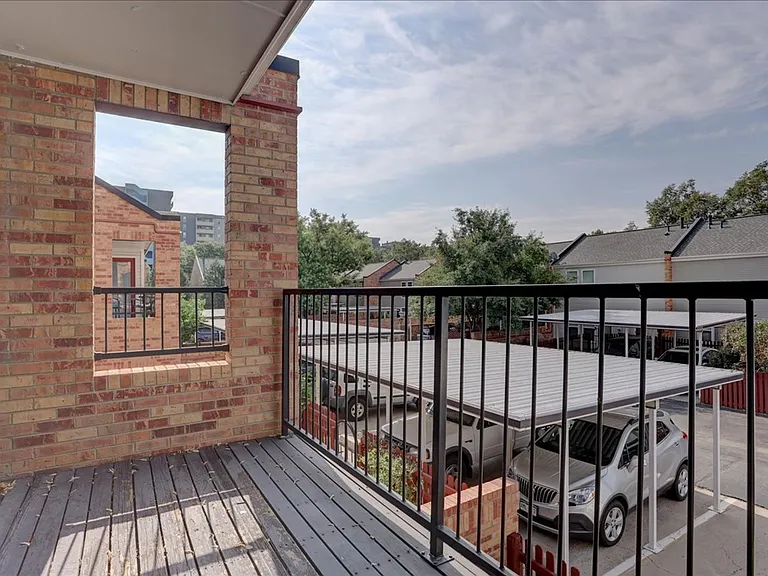 1201 Galapago St #110 — Photo 15