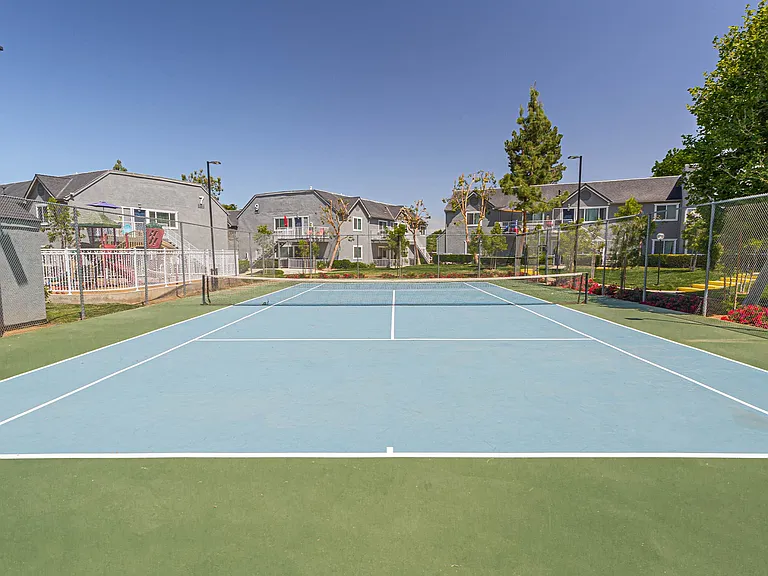 Mountain View Apartments — Photo 22