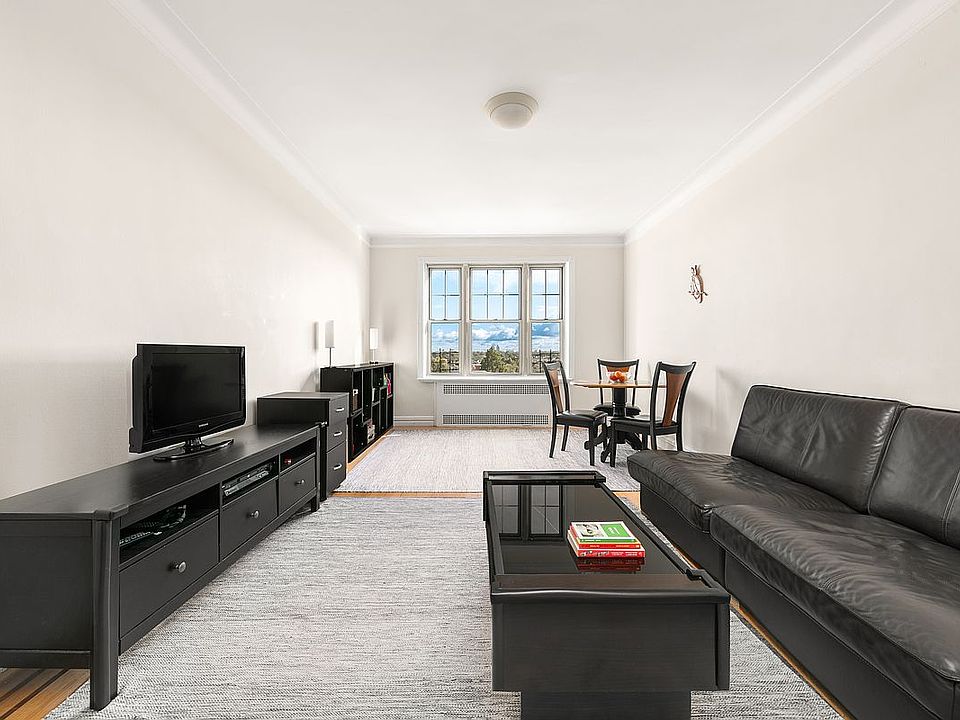 1st image of 68-37 108th St APT 6M