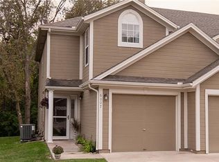 6007 NE Moonstone Dr, Lees Summit, MO 64064