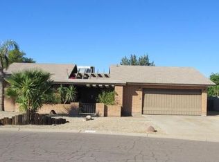 17226 N Centre Ct, Glendale, AZ 85308