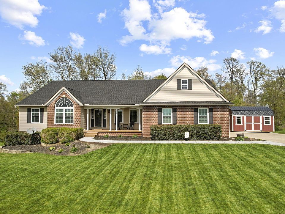 1st image of 105 Sycamore Way