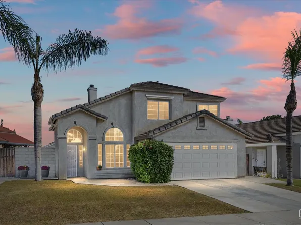 5106 Greenville Ct, Bakersfield, CA 93313