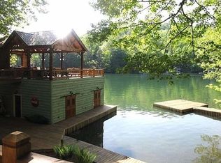 1889 E Wildcat Rd, Clarkesville, GA 30523