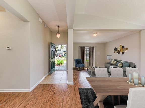 5th image of 2883 Woodstone Dr