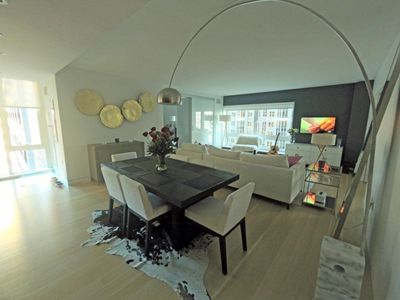 135 W 52nd St APT 22A, New York, NY, 10019